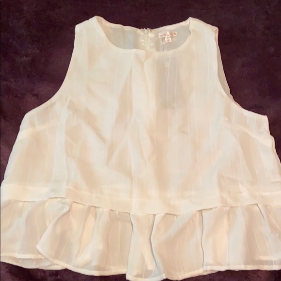 Be.You.tiful flowy white sleeveless blouse sz L - Picture 3 of 8